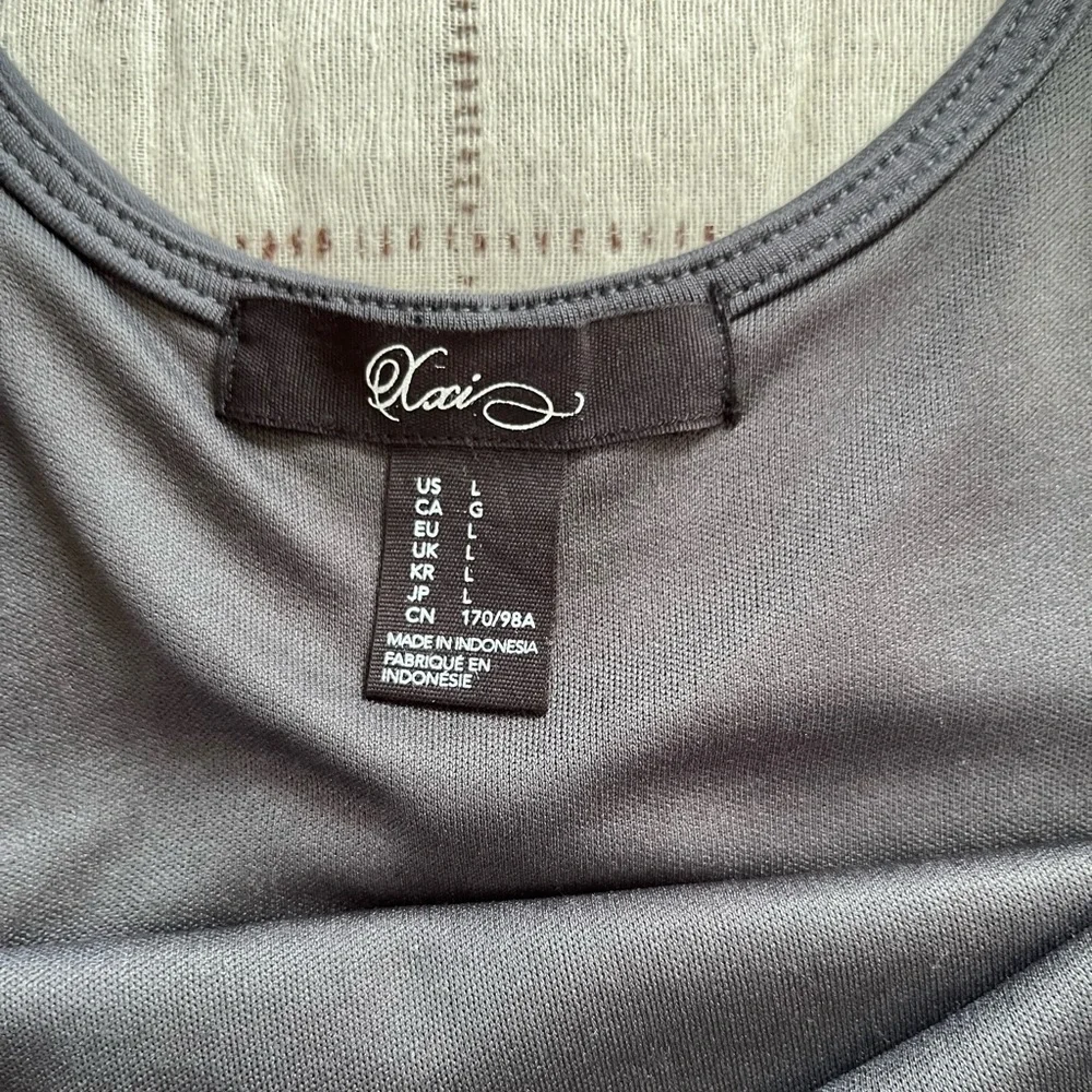 Women’s L Dress